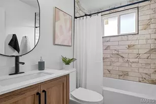 4662 Britcastle Dr, Unincorporated, MO 63128 - Photo 41