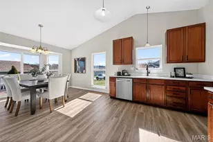 822 McLivaine Ct, Pevely, MO 63070 - Photo 13