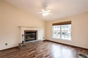 1001 Parc Central Dr, Festus, MO 63028 - Photo 5