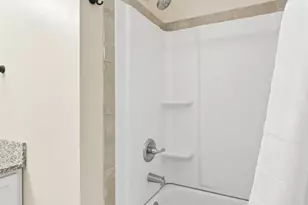 125 Town Square Ct, Eureka, MO 63025 - Photo 19