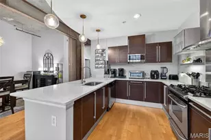 4100 Forest Park Ave, Saint Louis, MO 63108 - Photo 11