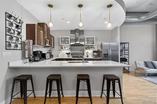 4100 Forest Park Ave, Saint Louis, MO 63108 - Photo 7