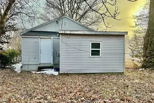 405 Branum St, Sikeston, MO 63801 - Photo 9