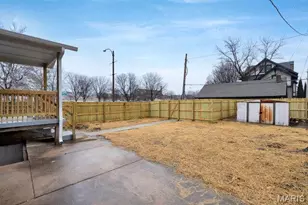 2 Lawn Pl, Saint Louis, MO 63110 - Photo 59
