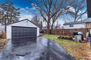 2325 Patton Ave, Saint Louis, MO 63144 - Photo 35