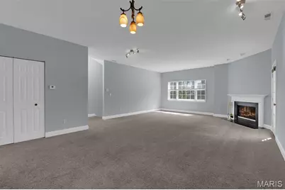 10919 Vauxhall Drive, Saint Louis, MO 63146 - Photo 5