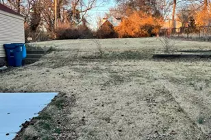 6351 Garesche Ave, Jennings, MO 63136 - Photo 11