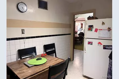 6351 Garesche Avenue, Jennings, MO 63136 - Photo 3