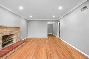 9221 Shadydale Dr, Saint Louis, MO 63136 - Photo 7