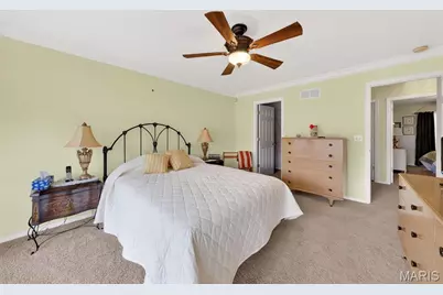 11318 Taylor Pines Drive, Maryland Heights, MO 63043 - Photo 23