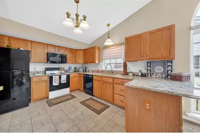 11318 Taylor Pines Drive, Maryland Heights, MO 63043 - Photo 13