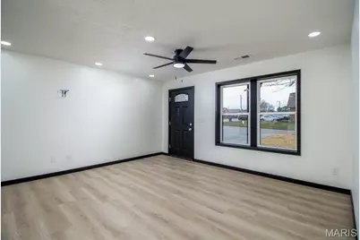 601 Holly Street, Lebanon, MO 65536 - Photo 5