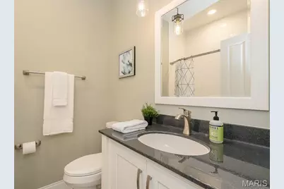 2016 S 12th Street, Saint Louis, MO 63104 - Photo 19