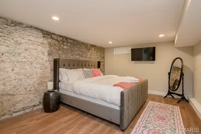 2016 S 12th Street, Saint Louis, MO 63104 - Photo 29