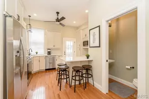 2016 S 12th St, Saint Louis, MO 63104 - Photo 11