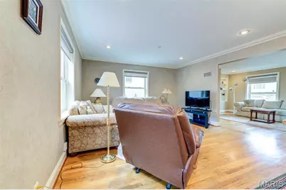 8161 Stratford Drive, Saint Louis, MO 63105 - Photo 11