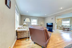 8161 Stratford Dr, Saint Louis, MO 63105 - Photo 11