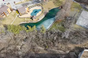 1926 Hunting Lake Ct, Saint Louis, MO 63122 - Photo 37