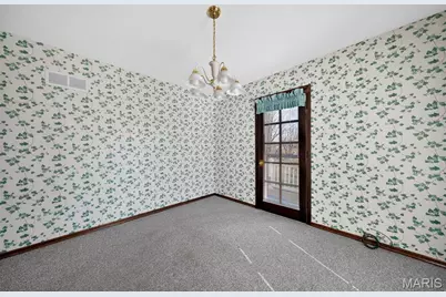 3300 Shrewsbury Lane, Saint Charles, MO 63301 - Photo 35