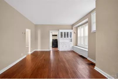 6815 Etzel Avenue, University City, MO 63130 - Photo 17