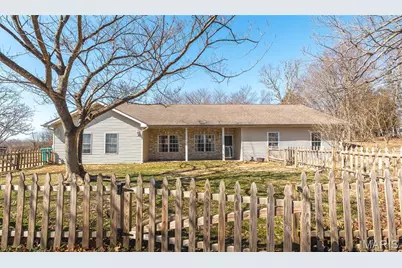 30 Highway E, Shelbyville, MO 65565 - Photo 3