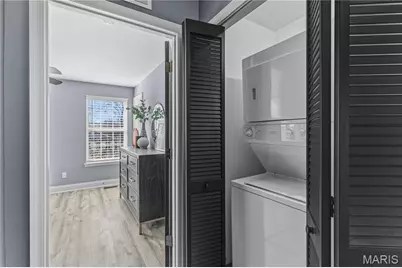 231 W Monroe Avenue #205, Kirkwood, MO 63122 - Photo 19