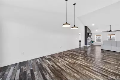 592 Phelps Lane, Elsberry, MO 63343 - Photo 19