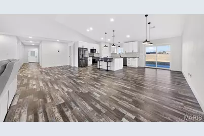 592 Phelps Lane, Elsberry, MO 63343 - Photo 13