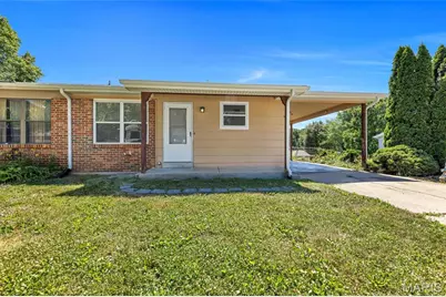 32 Laura Drive, Saint Peters, MO 63376 - Photo 1