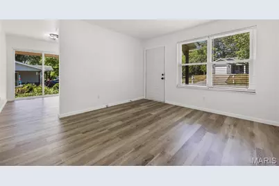 32 Laura Drive, Saint Peters, MO 63376 - Photo 5