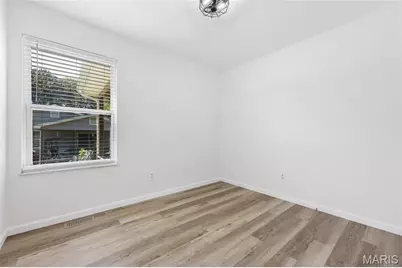 32 Laura Drive, Saint Peters, MO 63376 - Photo 17