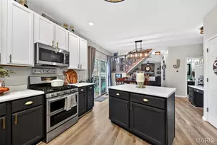 1317 Auburn Hills Dr, Saint Charles, MO 63304 - Photo 15