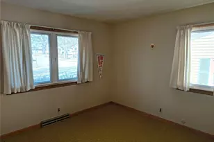 324 Elmwood Dr, Saint Charles, MO 63301 - Photo 11