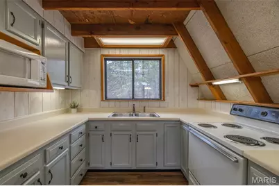 1551 Bliss Lake Drive, Innsbrook, MO 63390 - Photo 7