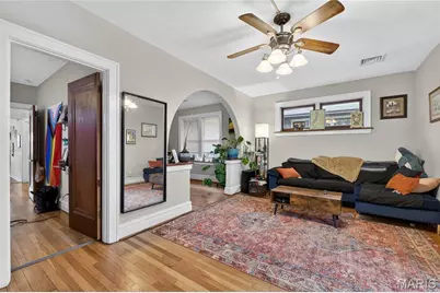 4958 Tholozan Avenue, Saint Louis, MO 63109 - Photo 3