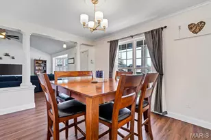 909 W Medalist Ct, Wentzville, MO 63385 - Photo 5