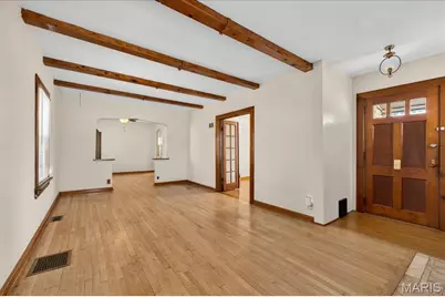 10300 Toelle Lane, Saint Louis, MO 63137 - Photo 5