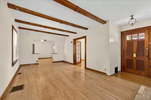 10300 Toelle Ln, Saint Louis, MO 63137 - Photo 5