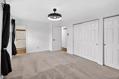 899 Oklahoma Avenue, Ballwin, MO 63021 - Photo 31
