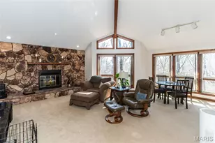 1570 Paradise Valley Dr, High Ridge, MO 63049 - Photo 11