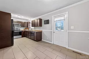 1612 N 6th St, De Soto, MO 63020 - Photo 11