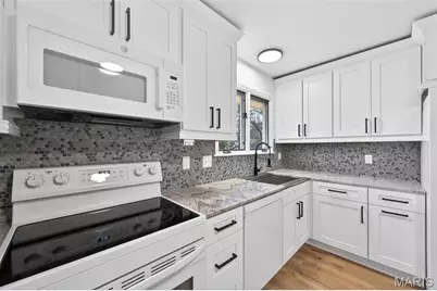 510 Charoak Drive, Ballwin, MO 63021 - Photo 21