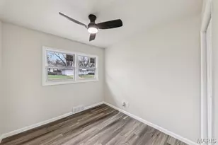 6621 Dunwold Dr, Berkeley, MO 63134 - Photo 15