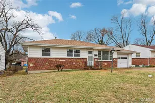 6621 Dunwold Dr, Berkeley, MO 63134 - Photo 1