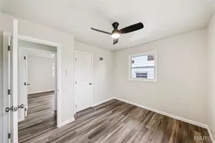 6621 Dunwold Dr, Berkeley, MO 63134 - Photo 13