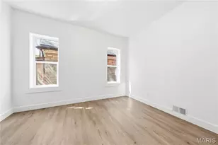 3450 Minnesota Ave, Saint Louis, MO 63118 - Photo 13