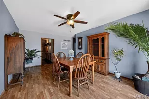 2404 Sunnybrook Dr, Saint Louis, MO 63114 - Photo 13