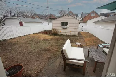 5452 Pernod Avenue, Saint Louis, MO 63139 - Photo 25