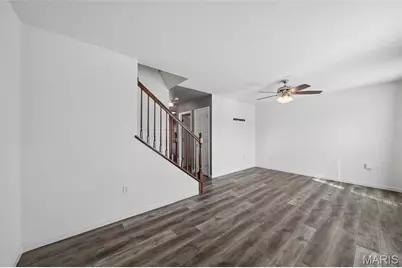 1831 Basston Drive, Maryland Heights, MO 63146 - Photo 3