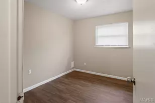 640 Central Pkwy, Saint Louis, MO 63031 - Photo 5